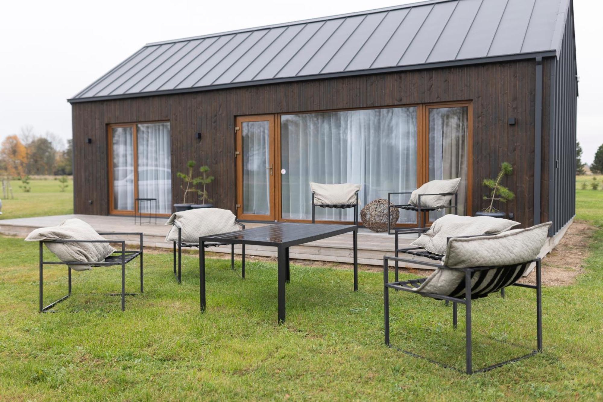 Viesuli Village Villas Saraiķi 外观 照片